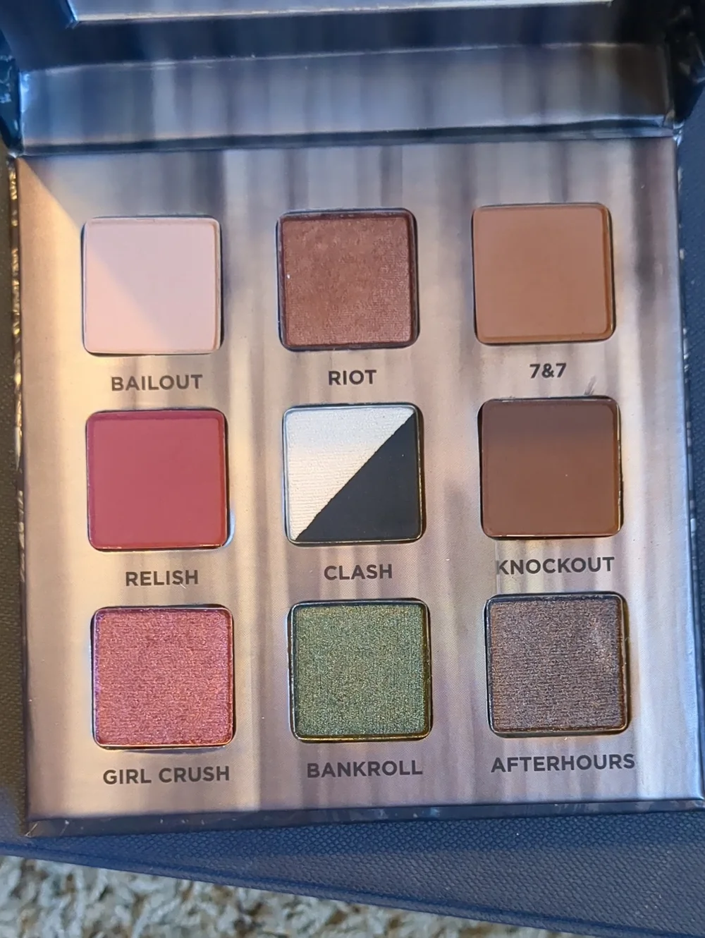 Urban Decay Troublemaker Pallet
